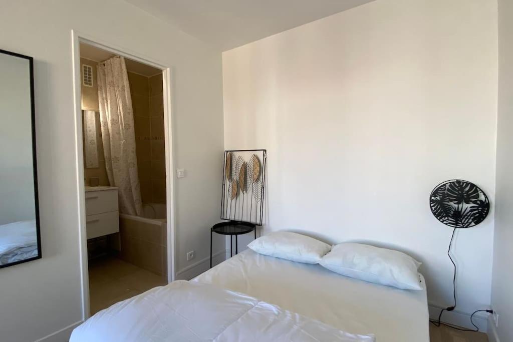 Beau Studio Cosy Et Calme - Face A La Gare De Rosny-Sous-Bois - 20Mn De Paris Et Disneyland ภายนอก รูปภาพ