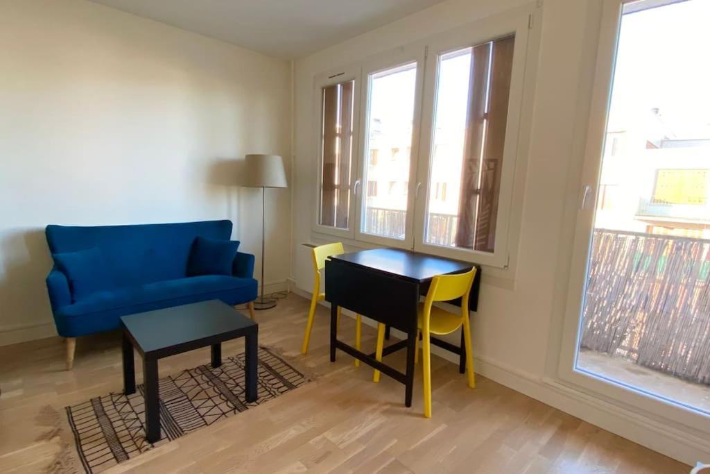 Beau Studio Cosy Et Calme - Face A La Gare De Rosny-Sous-Bois - 20Mn De Paris Et Disneyland ภายนอก รูปภาพ